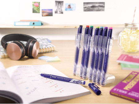 PILOT Stylo feutre Fineliner FRIXION EVOLUTIVE SET, étui 8