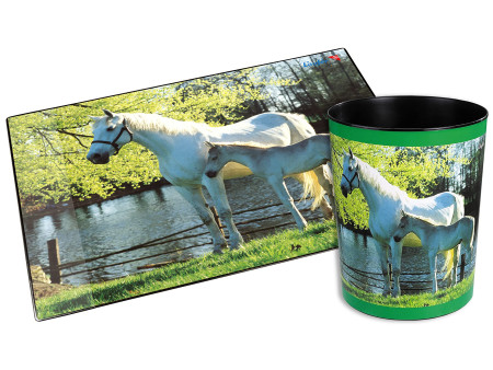 Läufer Corbeille à papier 'cheval et poulain au lac'