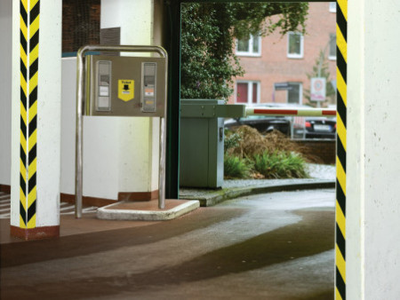 tesa Signal Bande de marquage au sol Premium, jaune / noir