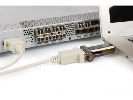 DIGITUS Adaptateur USB 2.0 - RS232, 1 MBit/s