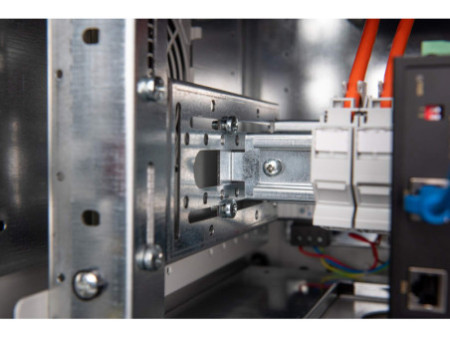DIGITUS Support de rail DIN 19', avec rails DIN, 4U