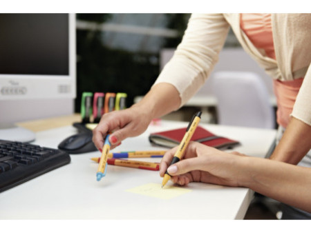 STABILO Stylo à bille rétractable, présentoir carton de 32