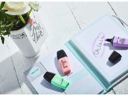 STABILO Kit écriture Mini World Pastellove, étui de 18