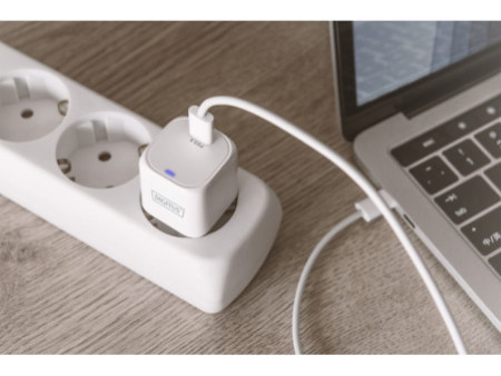 DIGITUS Mini Adaptateur de charge USB-C, 20 watts, blanc