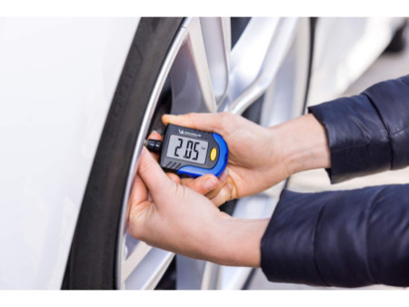MICHELIN Contrôleur de pression/mesure d'usure des pneus