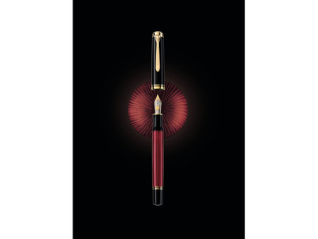 Pelikan Stylo plume 'Souverän 800', EF, noir/rouge