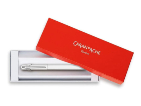 CARAN D'ACHE Stylo plume 849 CLASSIC LINE, blanc