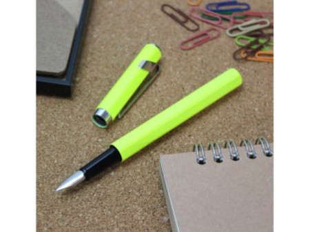 CARAN D'ACHE Stylo plume 849 FLUO LINE, jaune