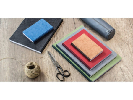 Clairefontaine Carnet broché AGE BAG, A4, uni, noir