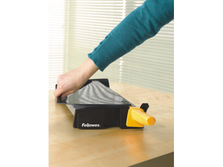 Fellowes Cisaille à levier Fusion, format A4, noir/jaune