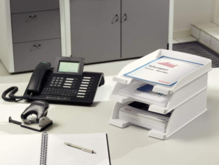 LEITZ Corbeille à courrier Plus Jumbo, A4 polystyrène argent