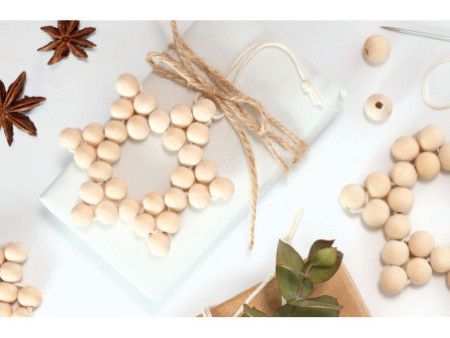 folia Kit Etoiles en perles en bois NATURE, 161 pièces