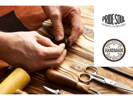 PRIDE&SOUL Housse en cuir PERKINS, en cuir, marron