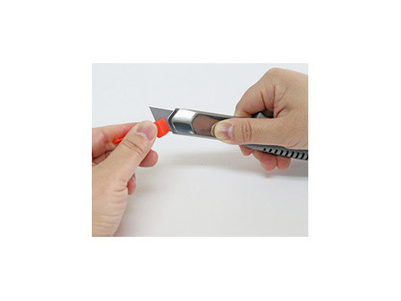 NT Cutter SL-700GP, aluminium, lame de 18 mm, anthracite