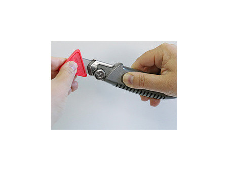 NT Cutter L-2000RP, boîtier en aluminium, 18 mm, anthracite