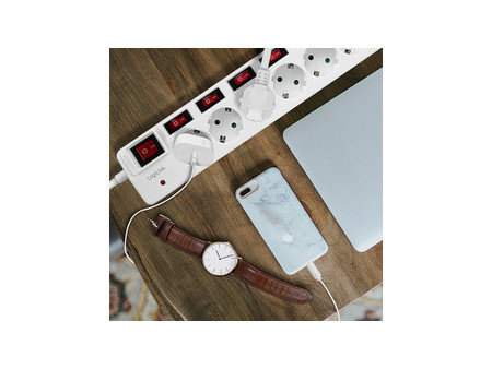 LogiLink Multiprise Euro, 6 prises, interrupteurs général