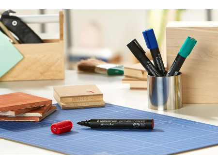 STAEDTLER Marqueur permanent 352 Lumocolor, étui de 4