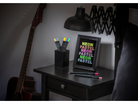 FABER-CASTELL Crayon de couleur Black Edition, étui de 12
