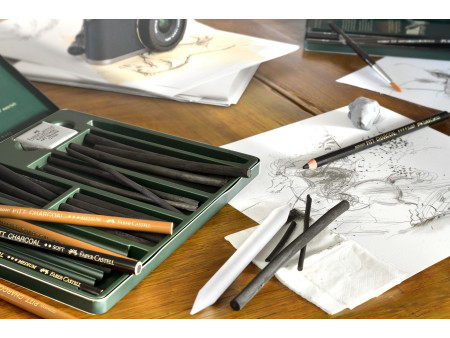 FABER-CASTELL Set de fusains PITT CHARCOAL, boîte de 24