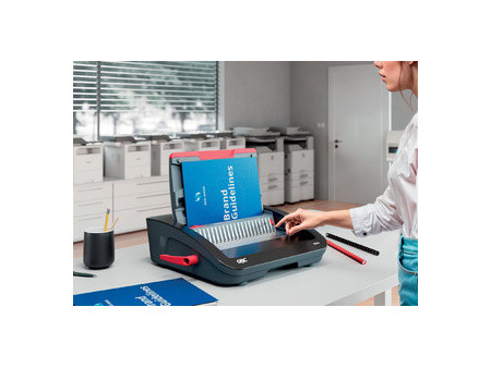 GBC Perforelieuse électrique CombBind CB25E
